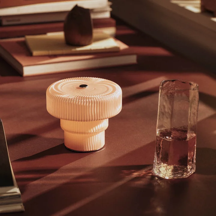 Ferm Living - Ripple Lampe LED à accu, rose pâle