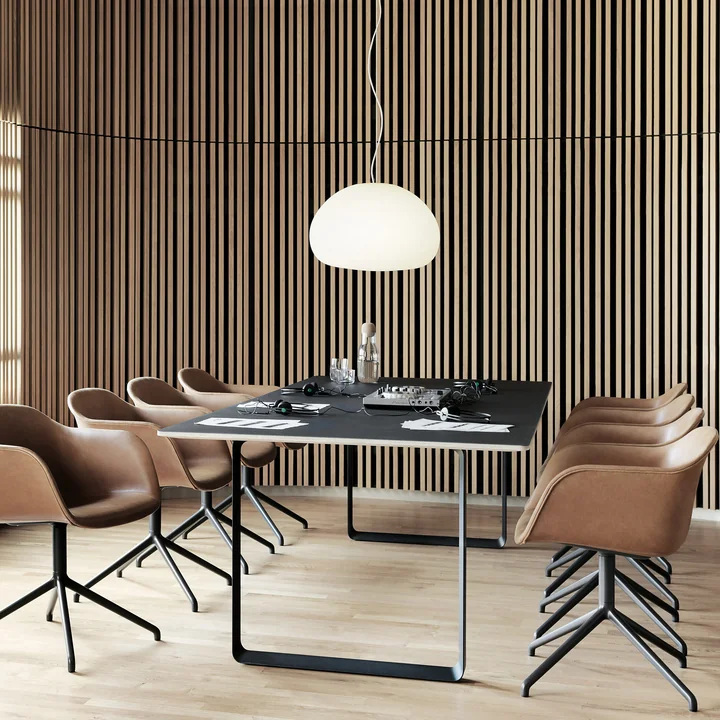 Muuto - Fluid Lampe suspendue, blanc opale