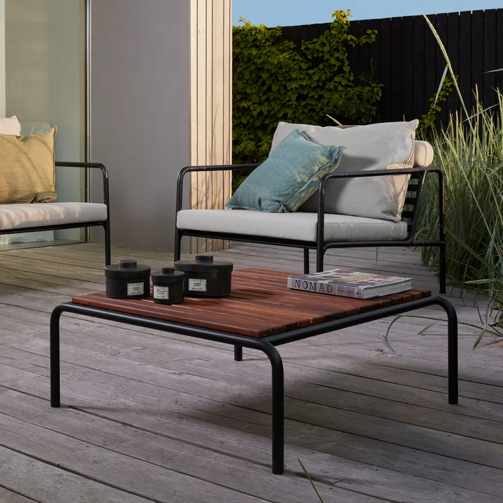 HOUE - AVON Chaise, noir / frêne avec AVON Table, frêne thermique / noir