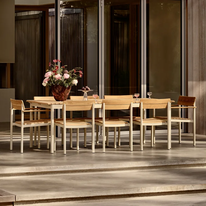 Fritz Hansen - Skagerak Pelagus Chaise, chaise avec accoudoirs et table, teck / ivoire