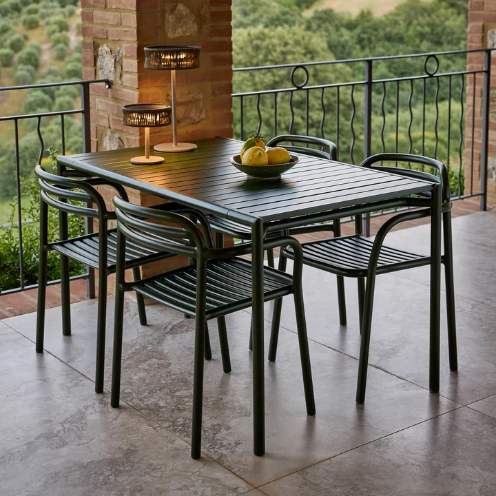 Cane-line - Bliss Table de salle à manger et chaises avec accoudoirs, vert foncé