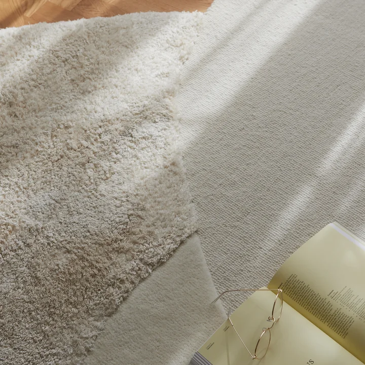 AYTM - Tapis « Mola », couleur crème