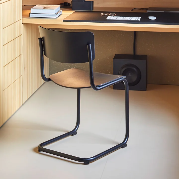 Thonet - Chaise S 43, Classics in Colour, noir / hêtre teinté noir (TP 29)