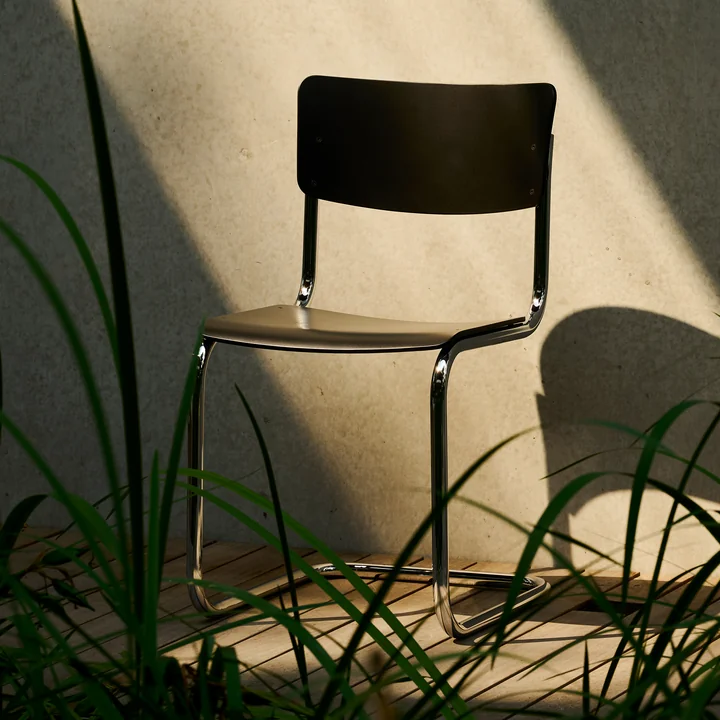 Thonet - Chaise « S 43 », chrome / noir (TP 29)