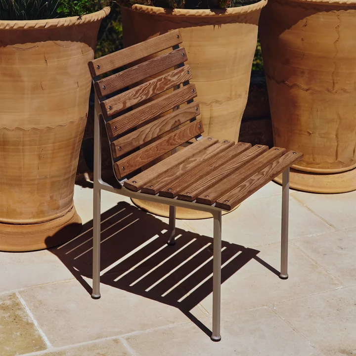 HAY - Chaise d'extérieur « Traverse », aluminium / frêne huilé