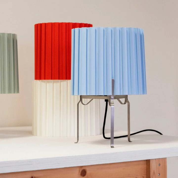 HAY - Lampe de table « Canelé » 370, bleu clair