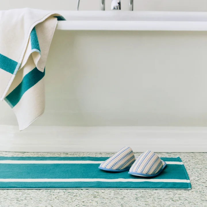 HAY - Tapis de bain « Stripe », 50 x 80 cm, bleu pétrole