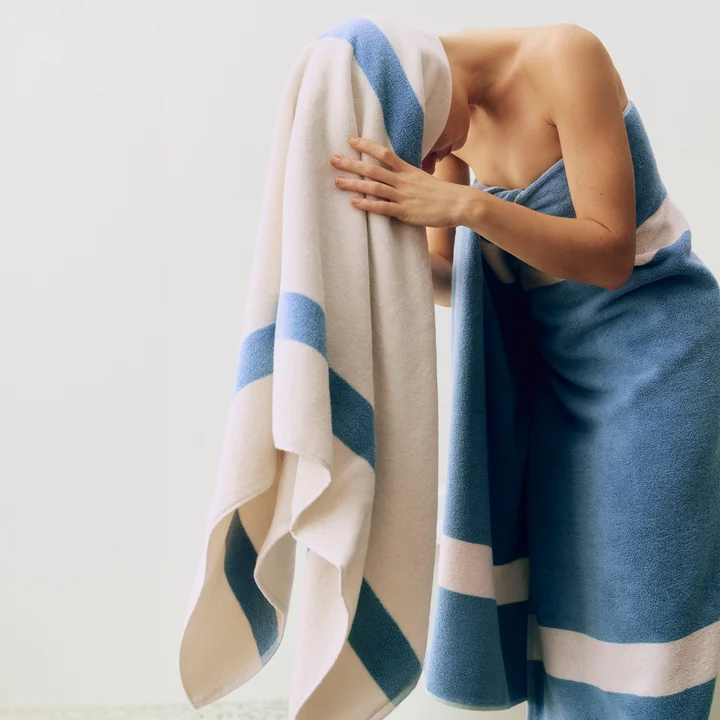 HAY - Serviette de bain et drap de bain « Stripe »