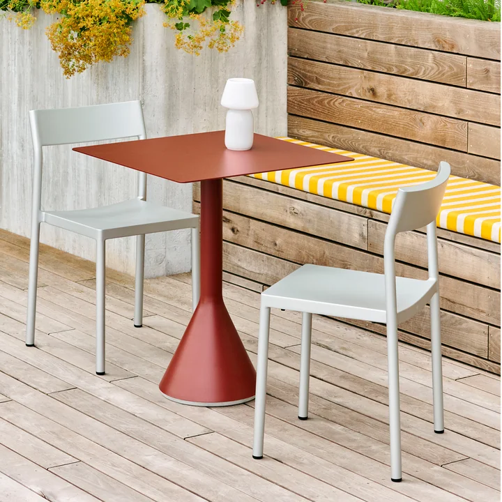 HAY - Palissade Cone Table de bistrot 65 x 65 cm, H 74 cm, iron red