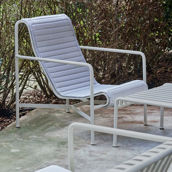 HAY - Coussin matelassé « Palissade » pour fauteuil Lounge Chair High, gris ciel