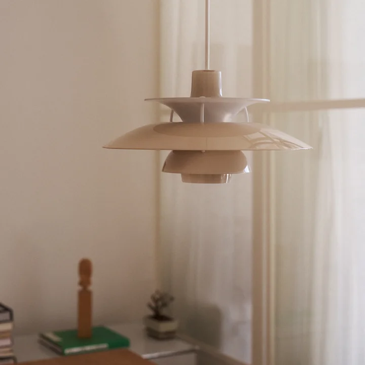 Louis Poulsen - PH 5 320 Opal Suspension, opal beige