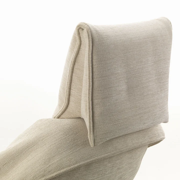 Vitra - Highback Bascule, châssis à 4 branches en aluminium couleur craie, revêtement F80 Iroko crème