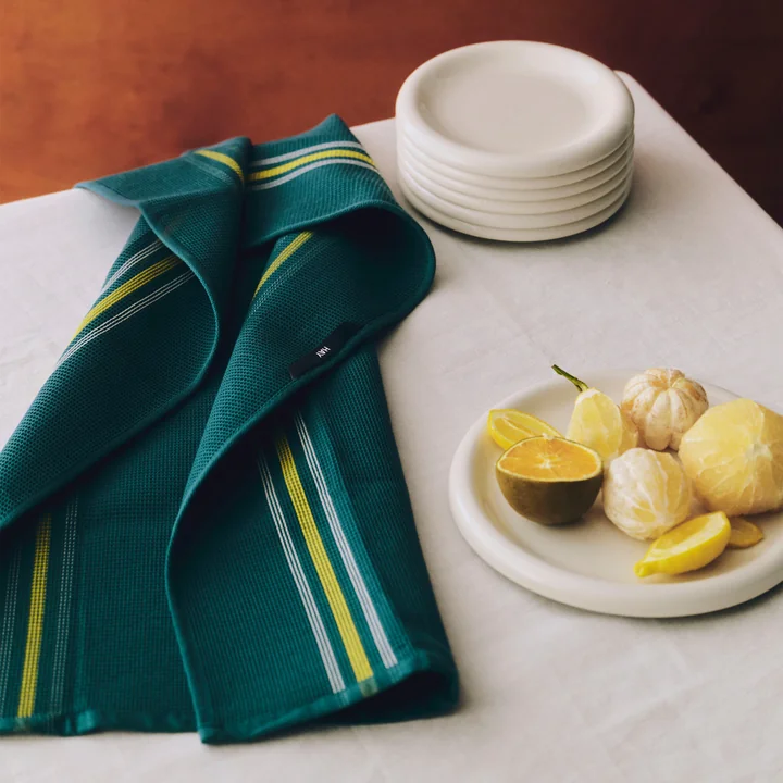 HAY - Torchon « Canteen », vert / jaune, rayures larges