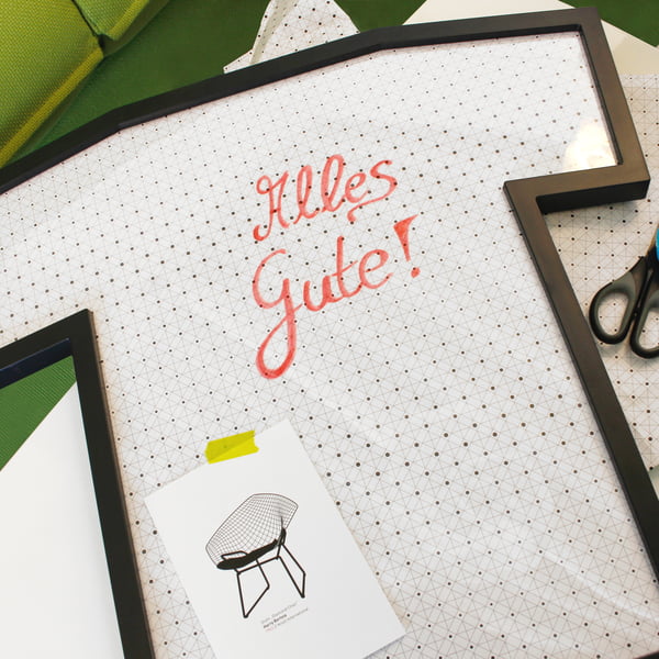 Le cadre T-Frame de Umbra transformé en pense-bête mural