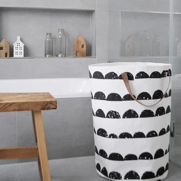 Half Moon Laundry Basket de Ferm Living