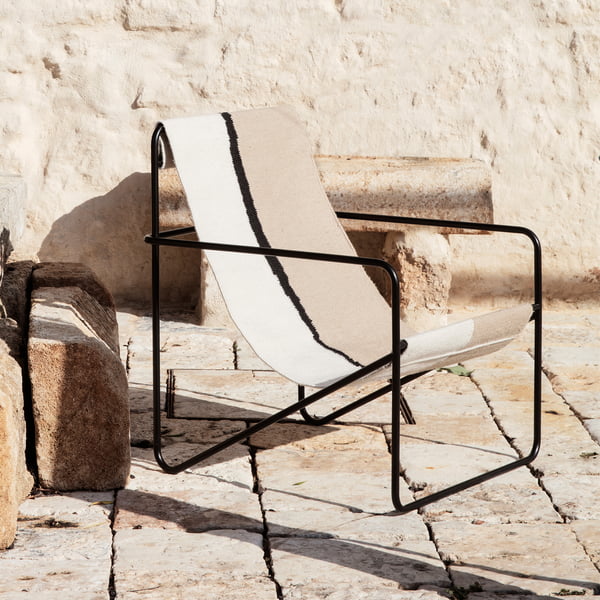 Desert Chair, noir / argent de ferm Living